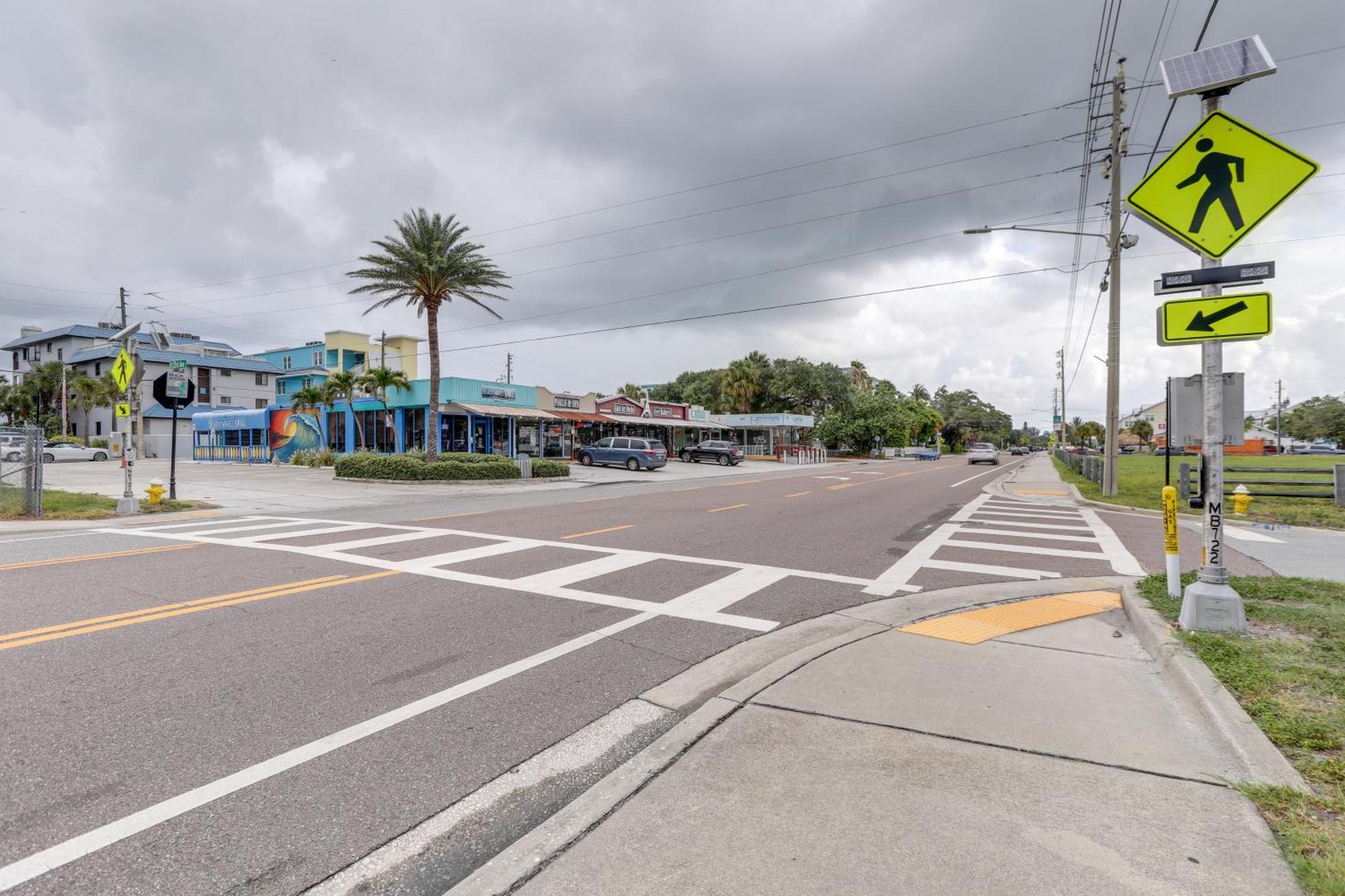 Vibrant Condo - Walk To Indian Rocks Beach! Clearwater Beach Exterior photo
