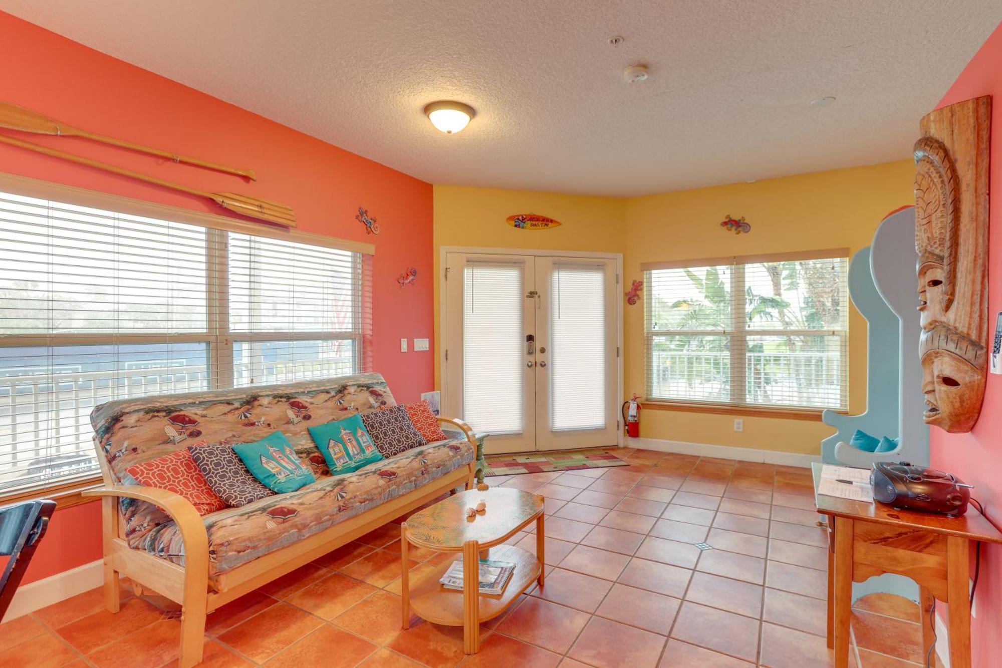 Vibrant Condo - Walk To Indian Rocks Beach! Clearwater Beach Exterior photo